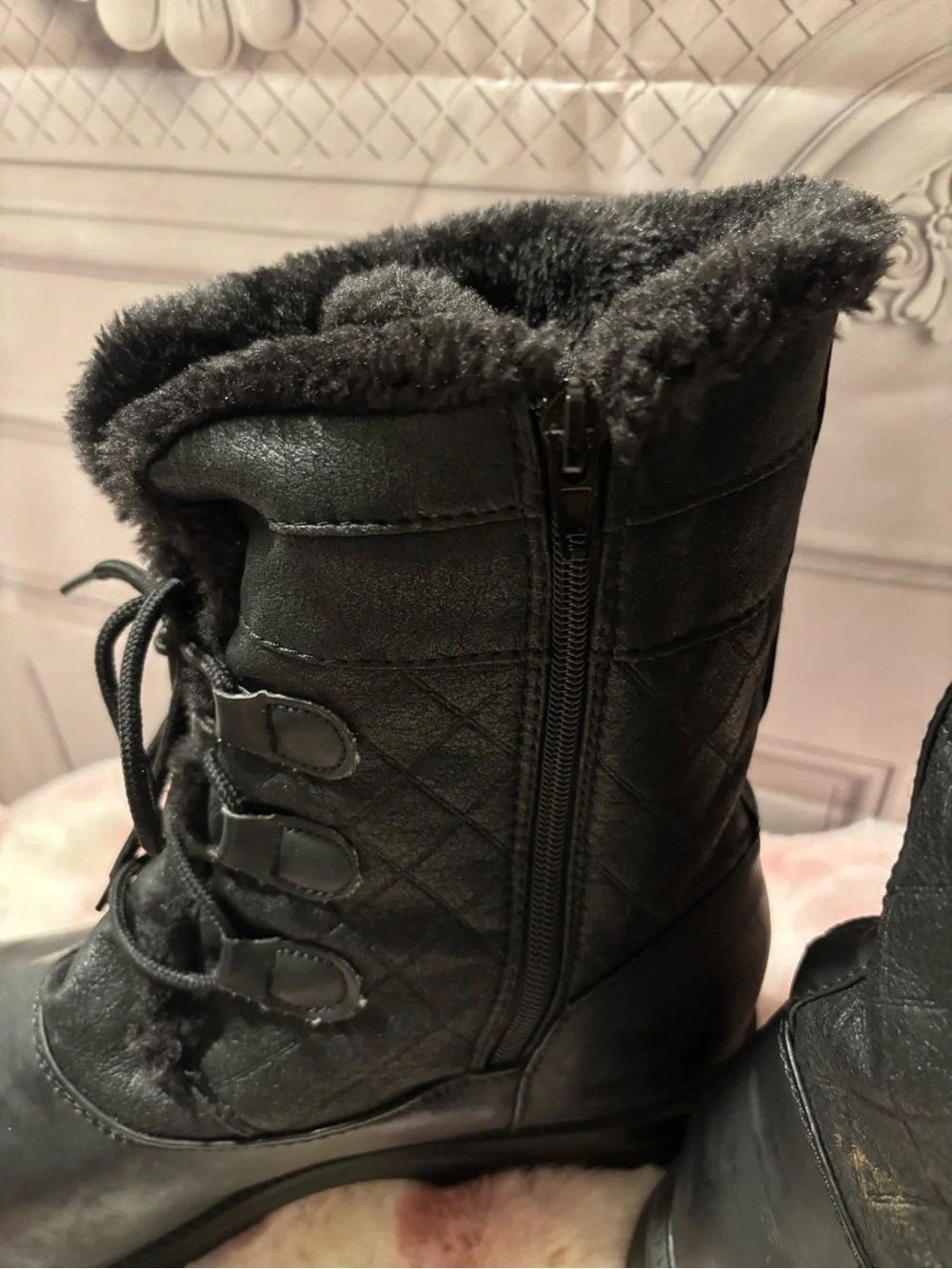Rugged Outback Women's Black Faux Fur Winter Lace-Up Boots, Size 12W